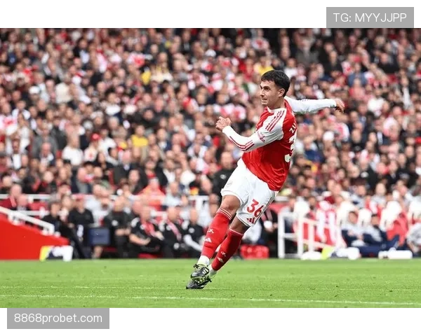 哈弗茨转型前场核心：高位逼抢如何提升球队进攻稳定性